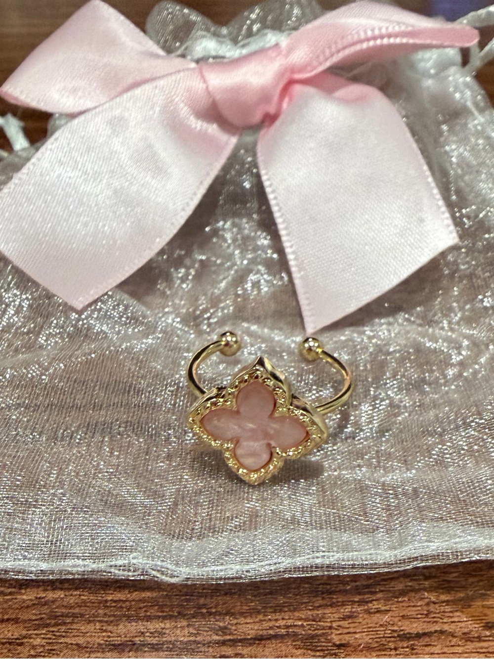 Kohl's Gold Tone Pink Clover Adjustable Ring